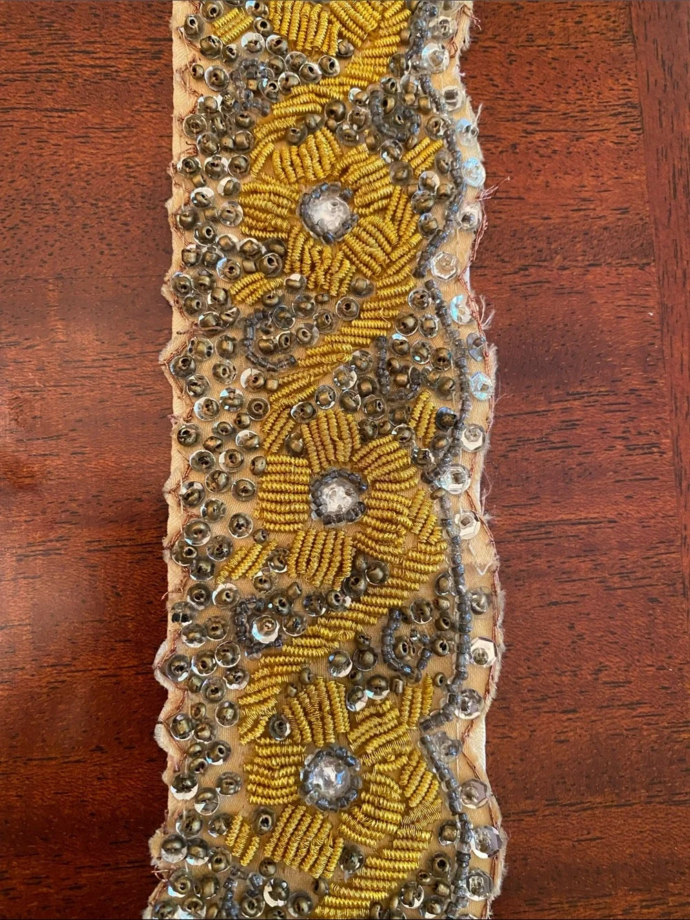 NEW✨Handcrafted Gold & Silver Beaded Waist Belt with Crystal Accents